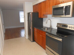 43 Church St in Lambertville, NJ - Building Photo - Building Photo