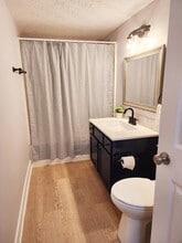 213 Starlight Dr in Clarksville, IN - Building Photo - Building Photo