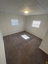 7 Water Oak Ln in Hazlehurst, GA - Building Photo - Building Photo