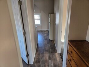 1231 2nd Ave SE, Unit Apartment in Cedar Rapids, IA - Building Photo - Building Photo