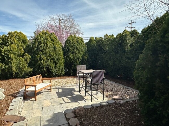 3029 Kings Row in Reno, NV - Building Photo - Building Photo