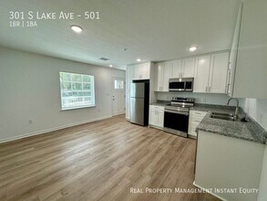 301 S Lake Ave in Lakeland, FL - Building Photo - Building Photo