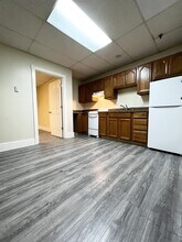 696 Main St in Middletown, CT - Building Photo - Building Photo