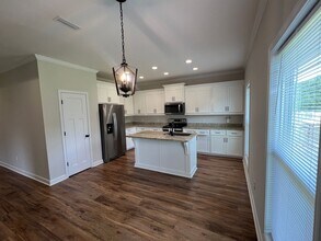 645 Valley Stream Dr in Enterprise, AL - Building Photo - Building Photo