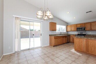 15189 W Woodlands Ave in Goodyear, AZ - Building Photo - Building Photo