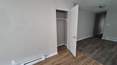 152 Santa Clara Ave in Dayton, OH - Foto de edificio - Building Photo