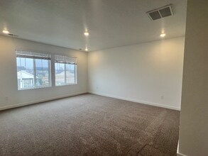 4112 W Cirrus Ln in Eagle, ID - Building Photo - Building Photo