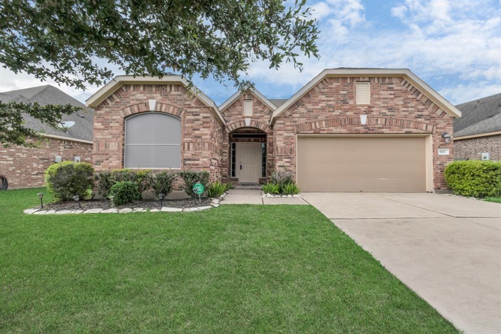 9407 Vista Falls Ct in Richmond, TX - Building Photo
