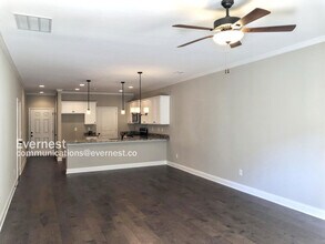 3870 Valley View Ct in Gainesville, GA - Building Photo - Building Photo