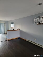 235 High Ridge Dr in Bridgeport, CT - Building Photo - Building Photo