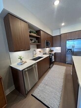 6830 SW 30th St, Unit A1 in Miami, FL - Foto de edificio - Building Photo