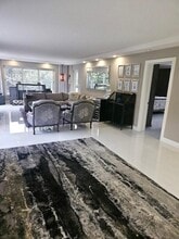 1151 N Fort Lauderdale Beach Blvd, Unit 1C in Fort Lauderdale, FL - Foto de edificio - Building Photo