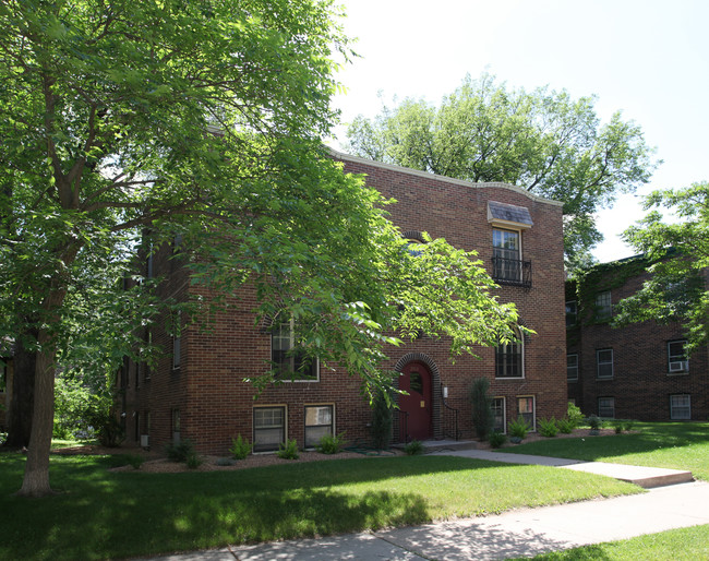 2783 Xerxes Ave S in Minneapolis, MN - Foto de edificio - Building Photo