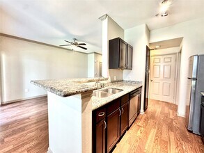 702 Hadley St in Houston, TX - Building Photo - Building Photo