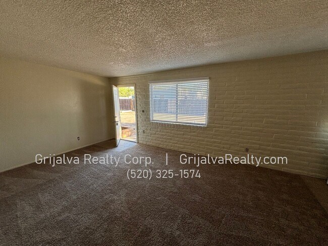 2838 N Sparkman Blvd in Tucson, AZ - Building Photo - Building Photo