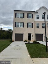 16661 Green Glade Dr in Brandywine, MD - Building Photo