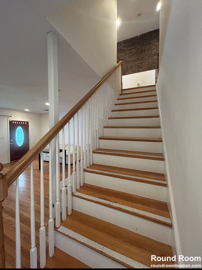 30 Cameron St, Unit 7