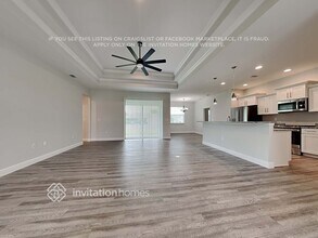 373 Rosemary St in Port Charlotte, FL - Foto de edificio - Building Photo