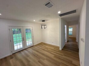2902 Spring Cir in Austin, TX - Building Photo - Building Photo
