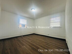 122 Molette St-Unit -A in Carrollton, GA - Foto de edificio - Building Photo