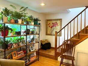 85 Gardner St in Newton, MA - Building Photo - Building Photo