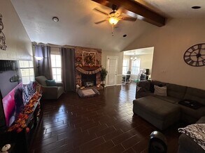 3917 Seminole Ct in Bryan, TX - Building Photo - Building Photo