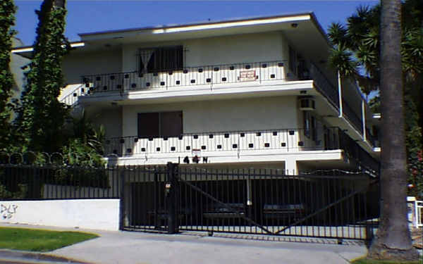 144 N Catalina St in Los Angeles, CA - Foto de edificio - Building Photo