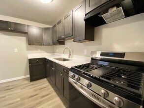 1016 E 35th Ct in Gary, IN - Building Photo - Building Photo