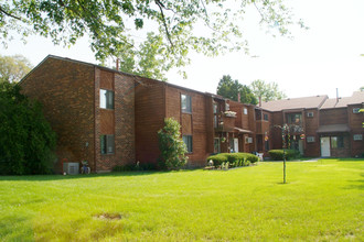 Milan Village in Milan, MI - Building Photo - Building Photo