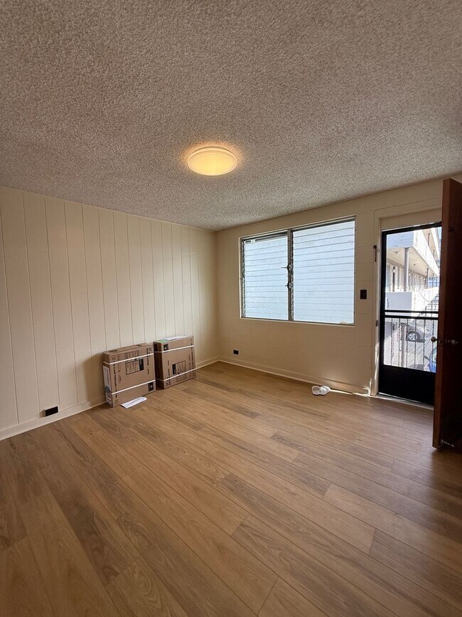 property at 1110 Poha Ln