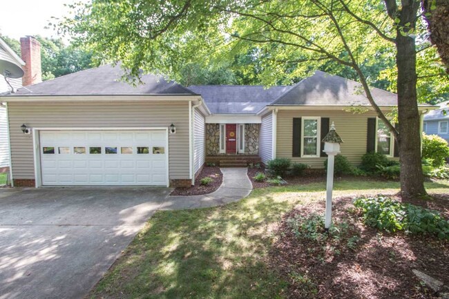 2617 Baytree Dr in Greensboro, NC - Building Photo - Building Photo