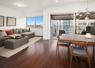 10450 Wilshire Blvd in Los Angeles, CA - Building Photo - Building Photo