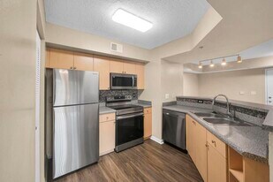 3714 NW Mediterranean Ln in Jensen Beach, FL - Building Photo