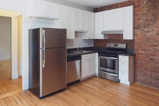 41 Harvard St, Unit 3
