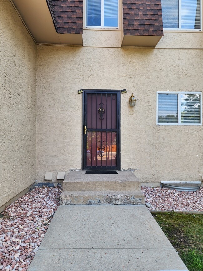 property at 7755 E Quincy Ave