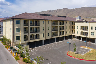 Arcadia at Montecillo in El Paso, TX - Building Photo - Building Photo