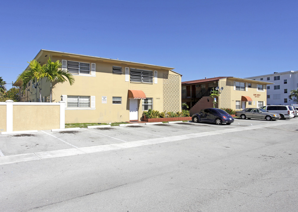 Sans Souci Apartments in North Miami, FL - Building Photo