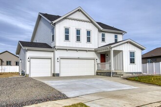 1482 Biffle Ct in Berthoud, CO - Foto de edificio - Building Photo