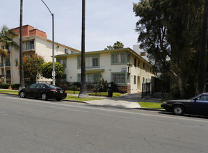 538 S Gramercy Pl in Los Angeles, CA - Building Photo - Building Photo