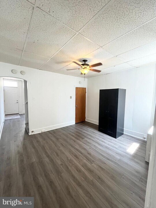 2531 Emerald St Photo