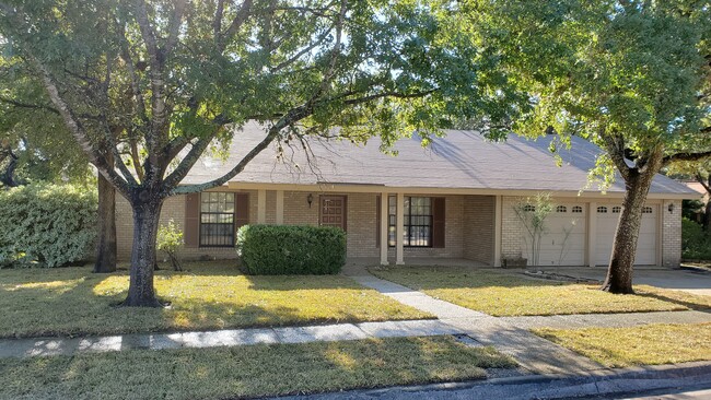 14003 Rocky Pine Woods St in San Antonio, TX - Building Photo - Building Photo