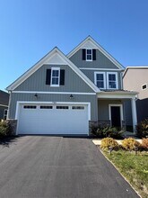 7184 Celebration Dr in Powell, OH - Building Photo - Building Photo