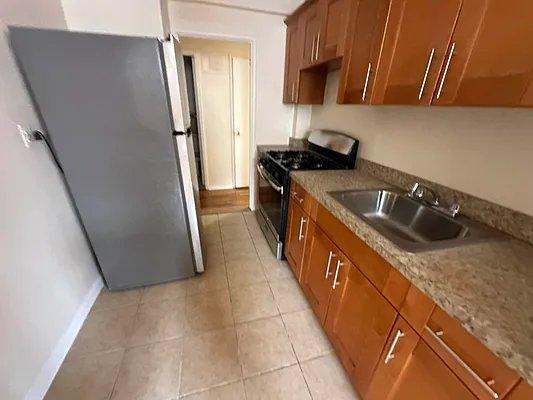 6300 Riverdale Ave in Bronx, NY - Building Photo