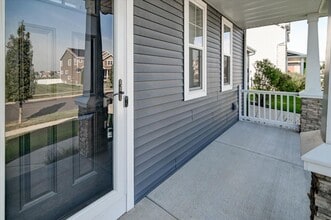 569 Chad's Crossing in Verona, WI - Building Photo - Building Photo