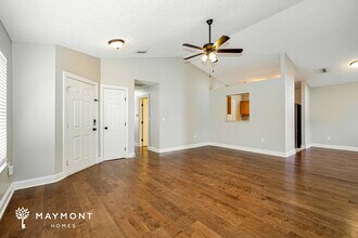 3974 Eminence Ln in Grove City, OH - Building Photo - Building Photo