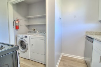 The Henry in Athens, AL - Foto de edificio - Building Photo