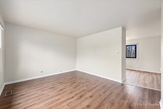 18951 Chestnut Ave in Country Club Hills, IL - Building Photo - Building Photo