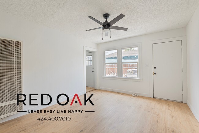 property at 1212 E 76th Pl