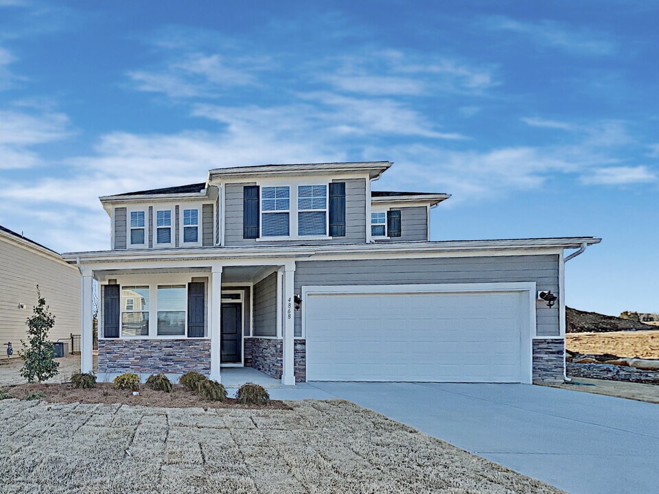 4868 Chutney Dr in Nashville, TN - Foto de edificio
