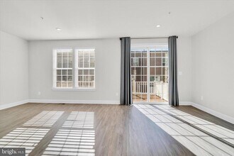 9505 Bent Creek Pl in Upper Marlboro, MD - Building Photo - Building Photo